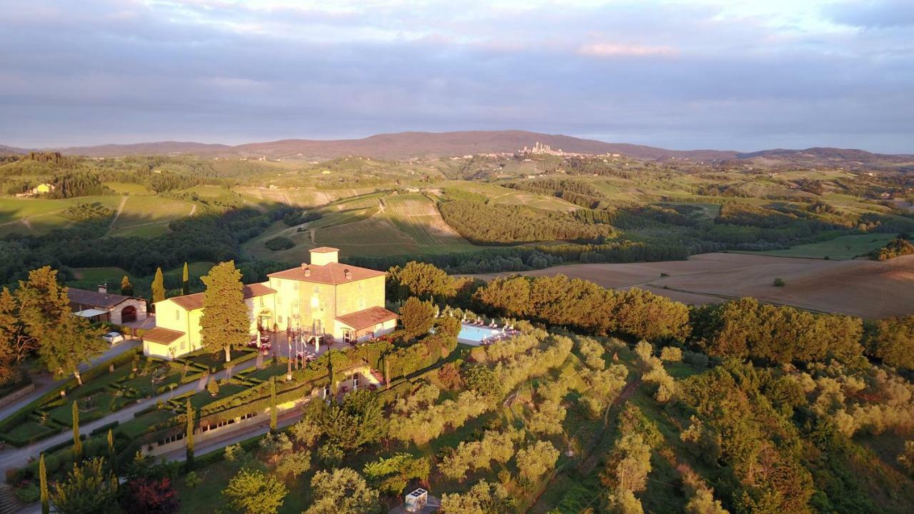 Castello Di Fulignano Soarzio Panoramic Apartment San Gimignano Bagian luar foto